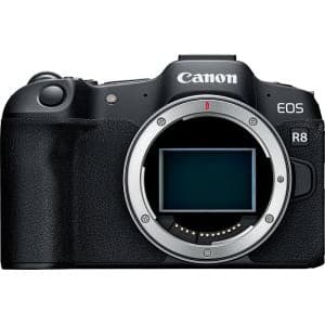 EOS R8